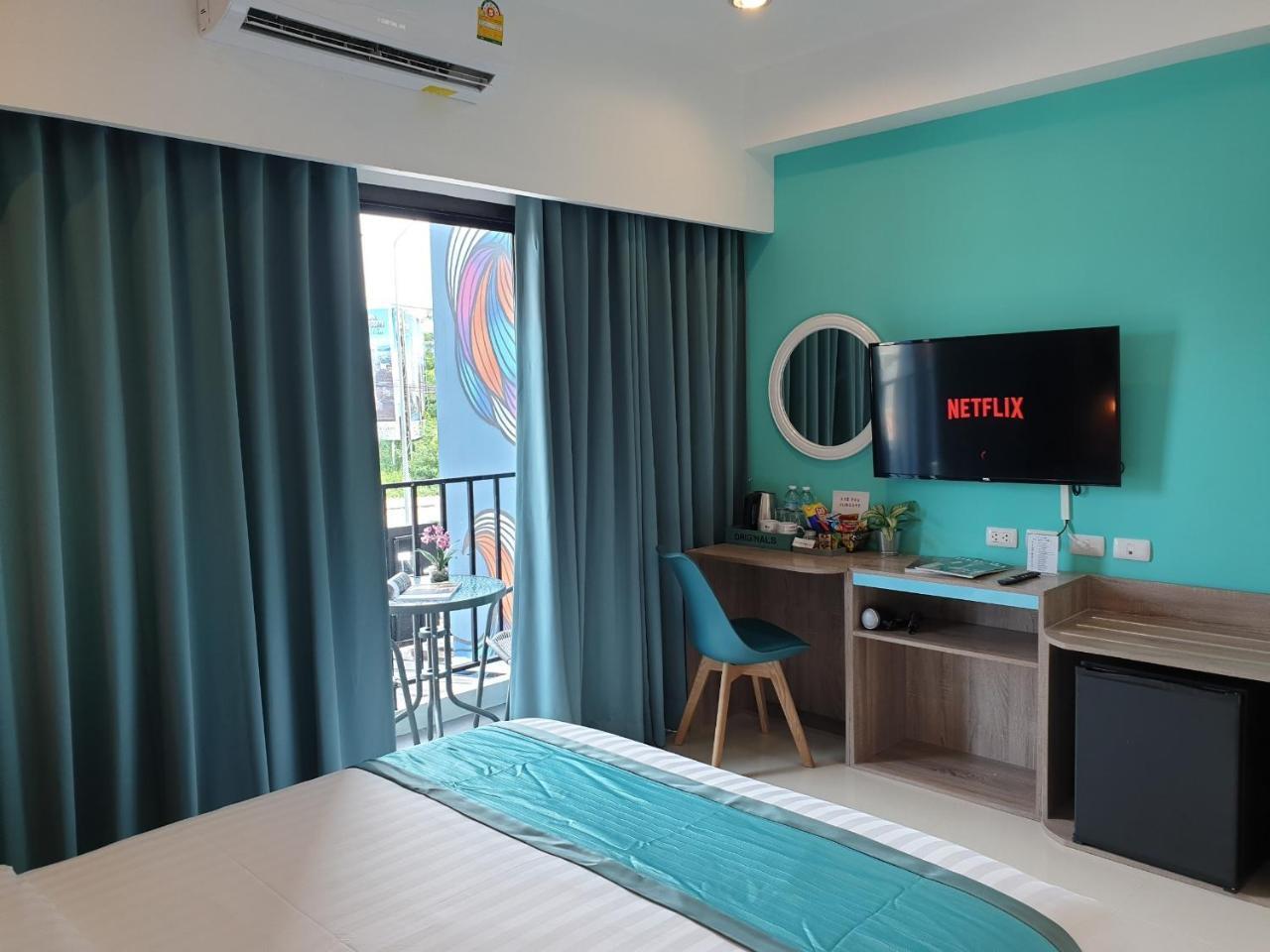 T2 Jomtien Pattaya Hotel Exterior photo